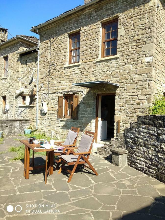 Affittacamere Amanitis Stone House Kipoi Esterno foto