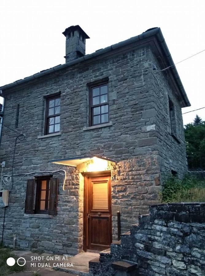 Affittacamere Amanitis Stone House Kipoi Esterno foto