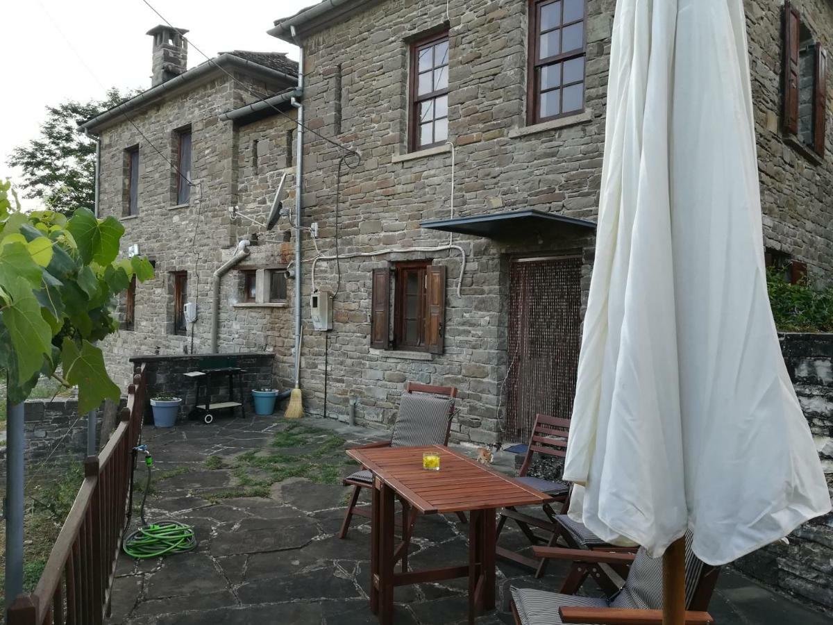Affittacamere Amanitis Stone House Kipoi Esterno foto