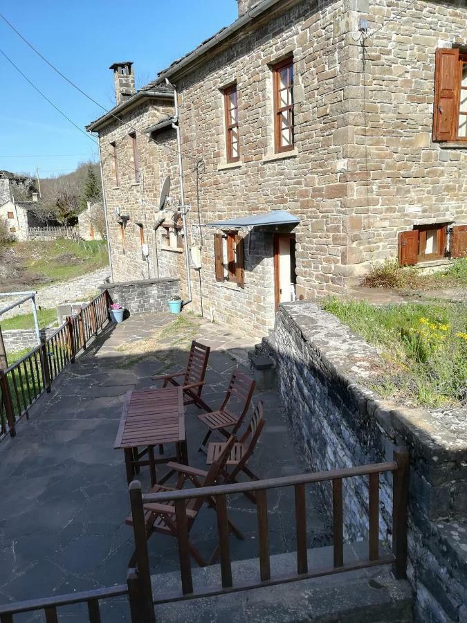 Affittacamere Amanitis Stone House Kipoi Esterno foto
